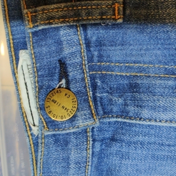 Current Elliott denim shorts 25 - Picture 2 of 6